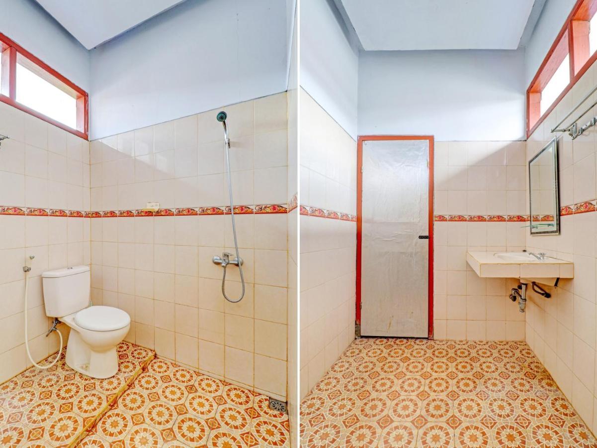 Oyo 90347 Hotel Srikandi Syariah Тасікмалая Екстер'єр фото